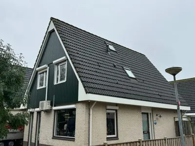 Montage Keralit Gevelbekleding, boeidelen en windveren in Lelystad – foto 2