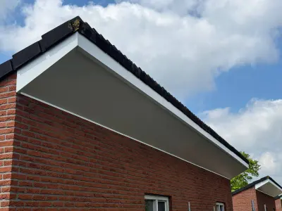 Boeidelen bekleden in Almelo bij zes woningen – foto 5