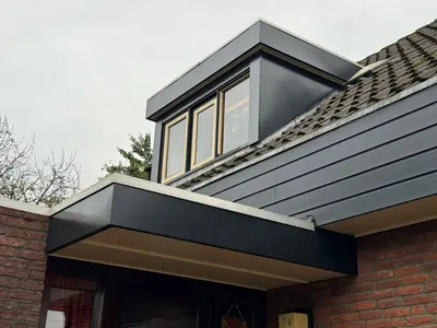 Renovatie Gevelbekleding in Almelo met Keralit – foto 6