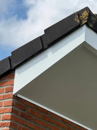 Boeidelen bekleden in Almelo bij zes woningen – foto 8