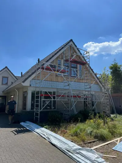 Gevel- en dakrand renovatie van 65 m² in Oldenzaal met Keralit en Colorcoat HPS – foto 9