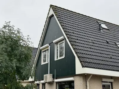 Montage Keralit Gevelbekleding, boeidelen en windveren in Lelystad