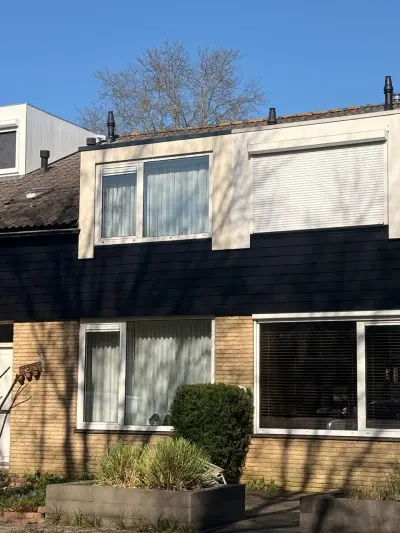 27 m² Keralit gevelbekleding voor drie woningen in Zwolle – foto 2