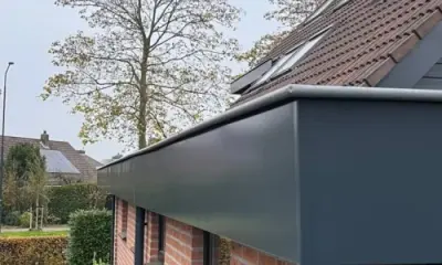 Strak afgewerkte boeidelen aan een dakrand