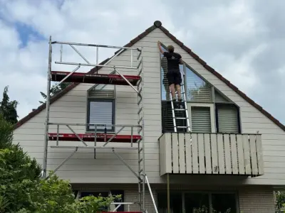 Werzalit vervangen door 75 m2 Keralit gevelbekleding in Ruurlo