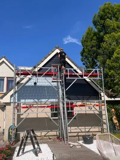 Gevel- en dakrand renovatie van 65 m² in Oldenzaal met Keralit en Colorcoat HPS – foto 11