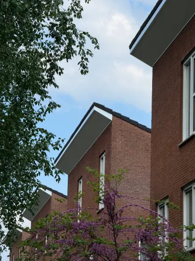 Boeidelen bekleden in Almelo bij zes woningen – foto 12