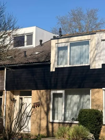 27 m² Keralit gevelbekleding voor drie woningen in Zwolle